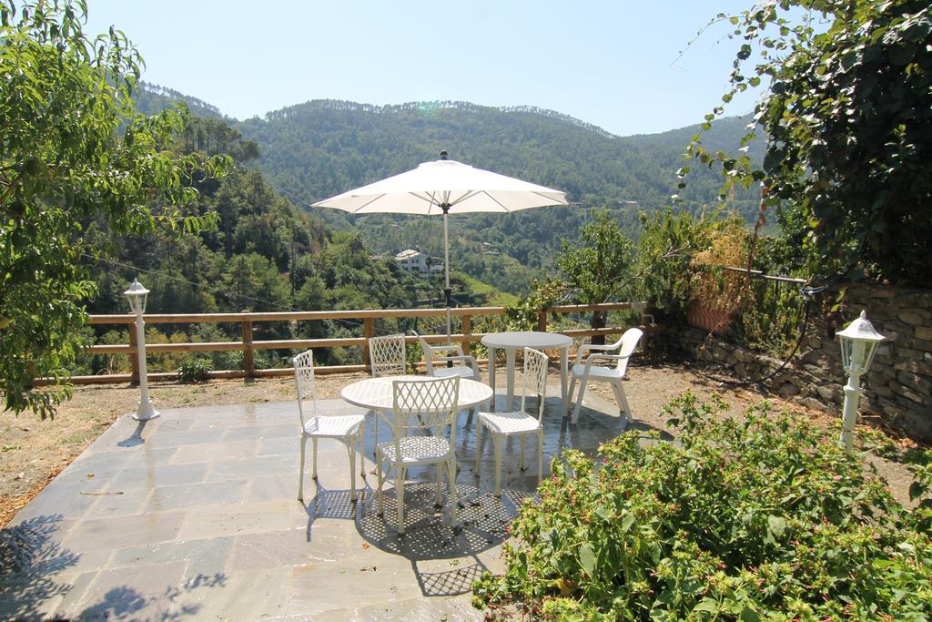 5 Lands Yellow Cottage Levanto Dış mekan fotoğraf